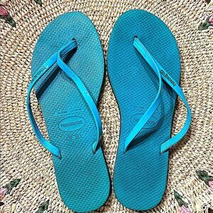 Havaianas Turquoise Flip Flops!